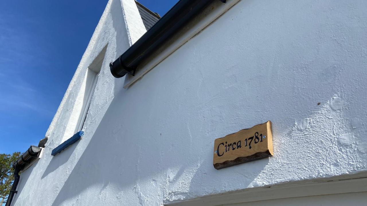 Carnmhor, Isle Of Skye - Stunning 242 Year Old Cottage On Its Own Sea Shore! Breakish Ngoại thất bức ảnh