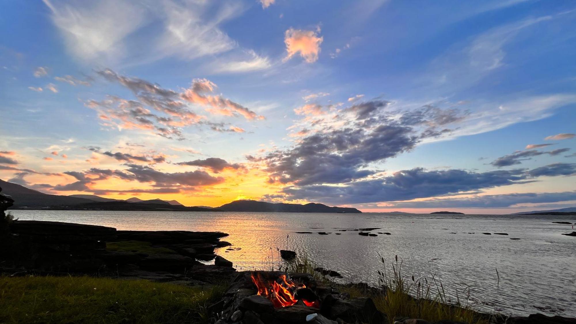 Carnmhor, Isle Of Skye - Stunning 242 Year Old Cottage On Its Own Sea Shore! Breakish Ngoại thất bức ảnh