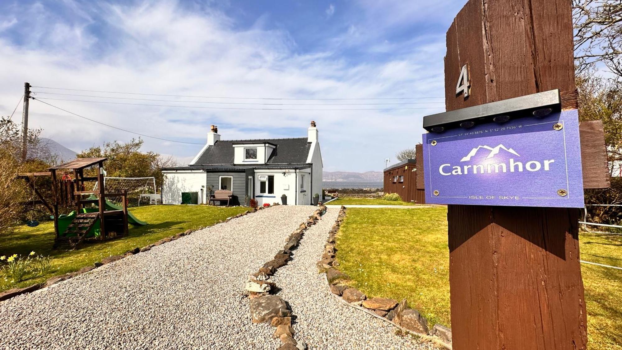 Carnmhor, Isle Of Skye - Stunning 242 Year Old Cottage On Its Own Sea Shore! Breakish Ngoại thất bức ảnh